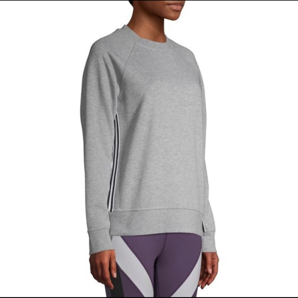 AVIA Gray Sweater with Stripes